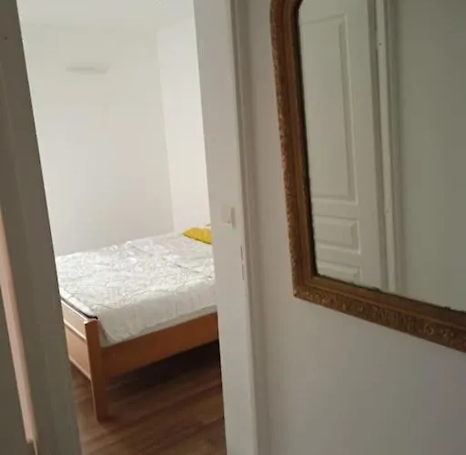 Apartman Avec Jardin *